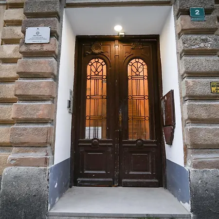 Daire Old Town Whisper