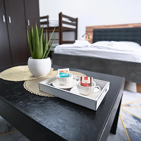 Old Town Whisper Apartment
